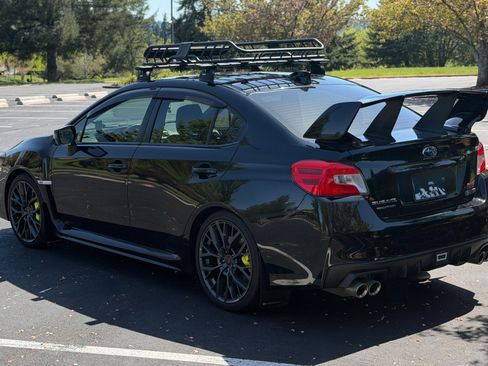 Used 2018 Subaru WRX STI AWD/4WD image 6