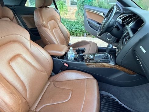 Used 2011 Audi A5 2.0T Premium Plus image 12