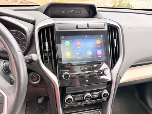 Used 2019 Subaru Ascent Premium AWD/4WD image 16