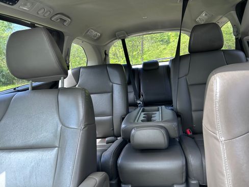 Used 2015 Honda Odyssey EX-L image 17