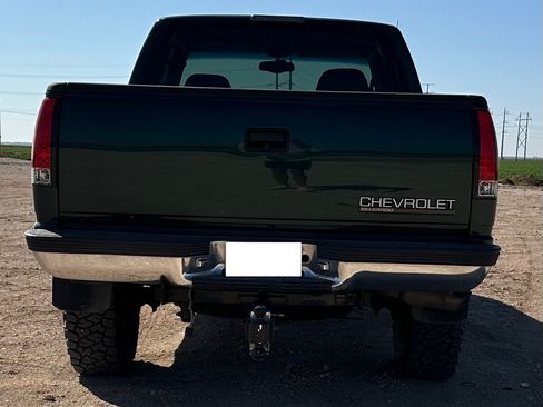 Used 1998 Chevrolet Silverado 1500 LS w/ Preferred Equipment Group 2 image 17