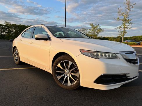 Used 2015 Acura TLX FWD image 5