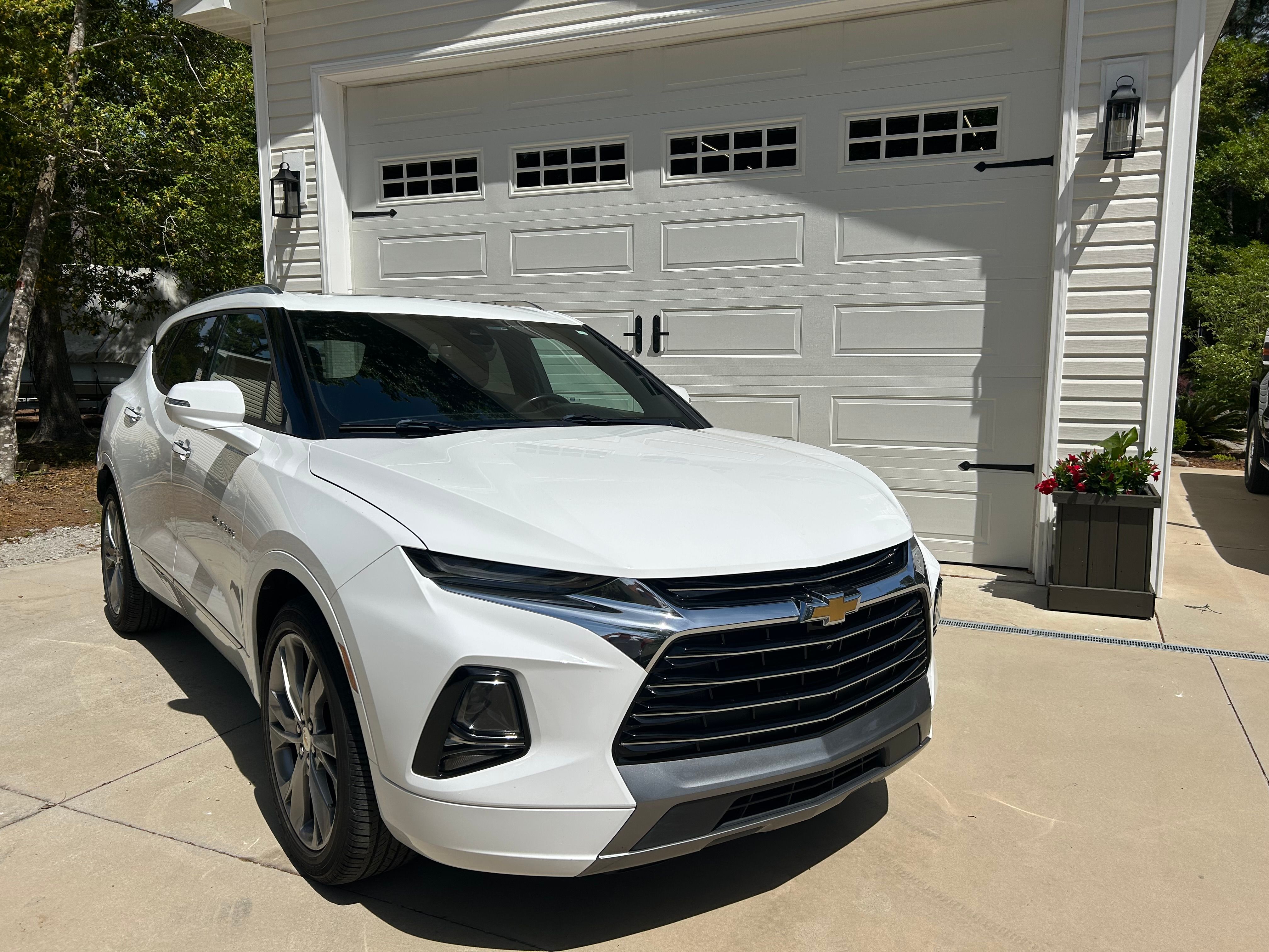 Used 2019 Chevrolet Blazer Premier w/ Sun and Wheels Package FWD image 6