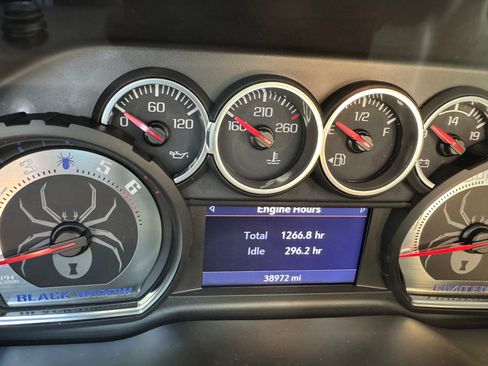 Used 2020 Chevrolet Silverado 1500 LTZ w/ LTZ Premium Package image 13