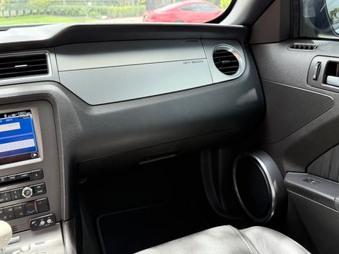 Used 2014 Ford Mustang Shelby GT500 w/ Equipment Group 821A image 24