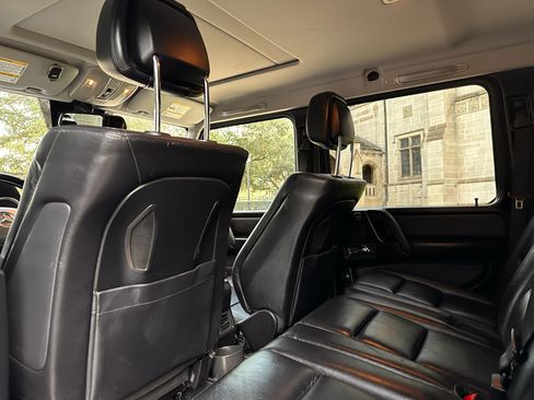 Used 2017 Mercedes-Benz G 550 image 19