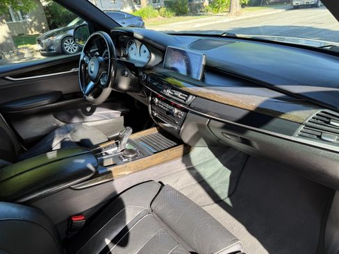 Used 2014 BMW X5 xDrive50i AWD/4WD image 15