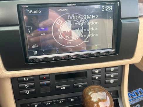 Used 2006 BMW 325Ci 325Ci Convertible 2D image 14