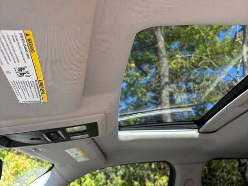 Used 2013 RAM 1500 Sport w/ Sport Premium Group image 6