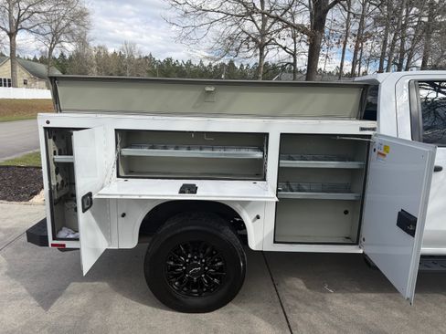 Used 2024 Chevrolet Silverado 2500 W/T w/ WT Convenience Package image 6