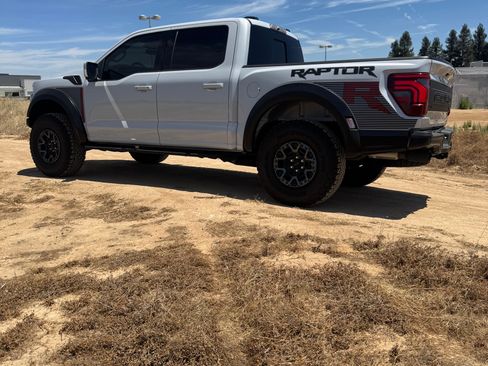 Used 2025 Ford F150 Raptor w/ Equipment Group 803A Raptor R AWD/4WD image 5