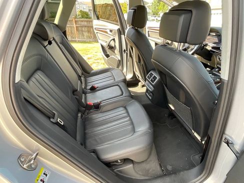 Used 2019 Audi Q5 2.0T Premium Plus image 11