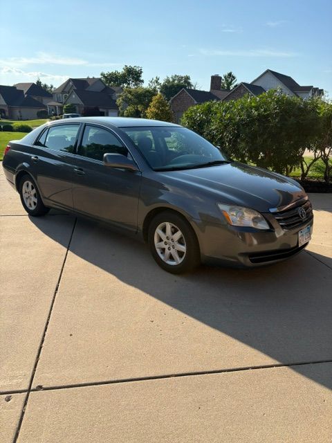 Used 2007 Toyota Avalon XL FWD image 1