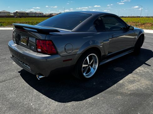 Used 2004 Ford Mustang Mach 1 image 2