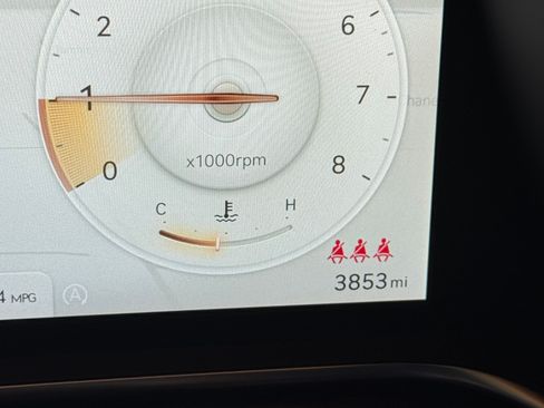 Used 2024 Genesis G90 3.5T image 4