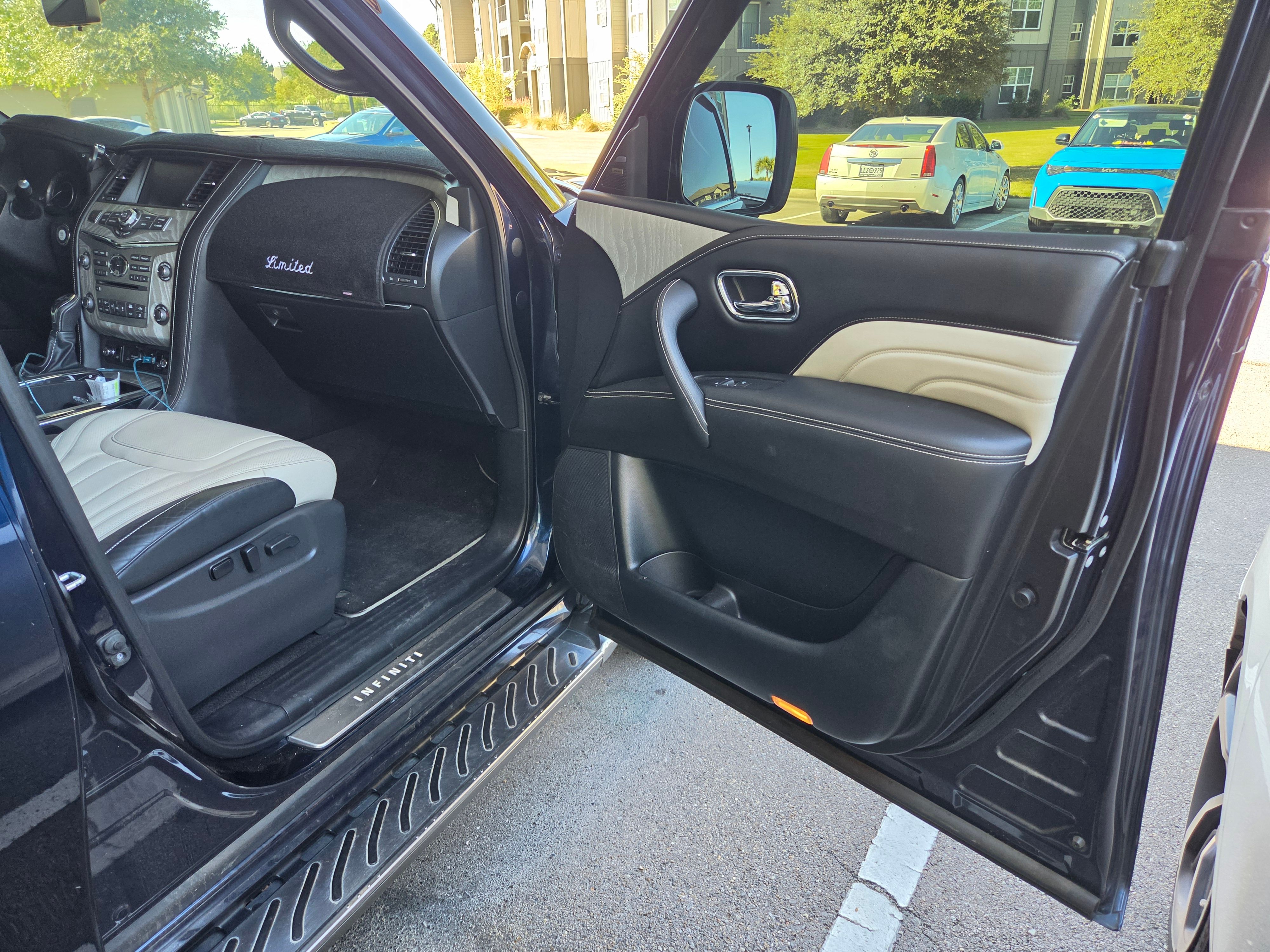 Used 2019 INFINITI QX80 Limited AWD/4WD image 14
