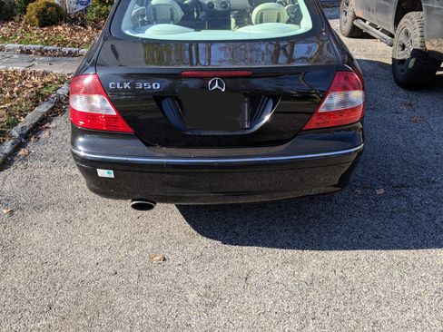 Used 2007 Mercedes-Benz CLK 350 Coupe image 2