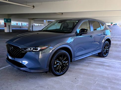 Used 2022 MAZDA CX-5 Carbon Edition image 2