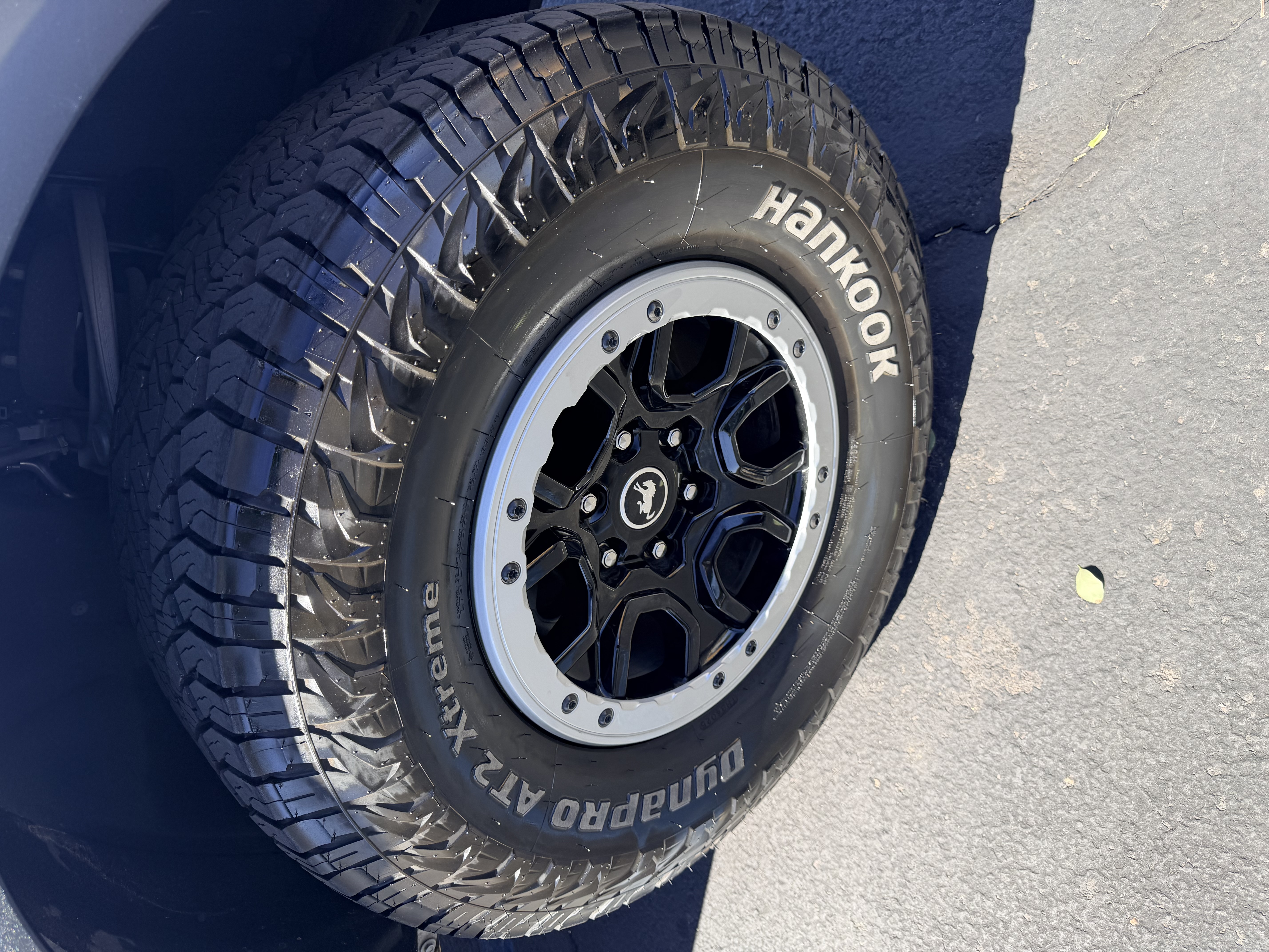 Used 2023 Ford Bronco 2-Door w/ Sasquatch Package AWD/4WD image 10