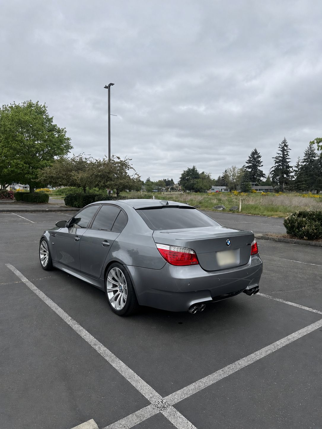 Used 2008 BMW M5 RWD image 4