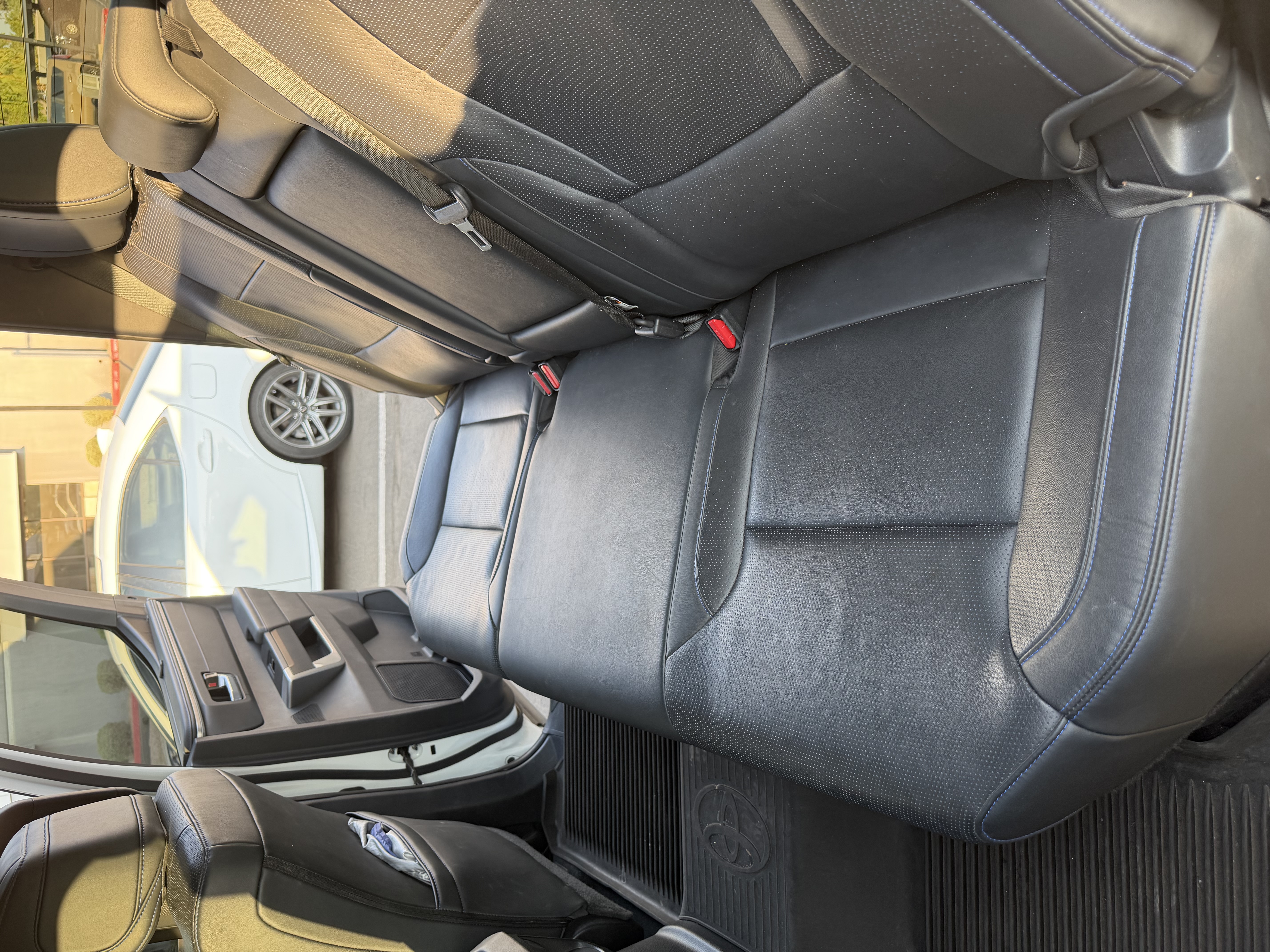 Used 2023 Toyota Tundra Platinum AWD/4WD image 11