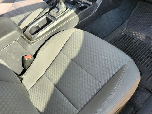 Used 2021 Toyota Tacoma SR image 17