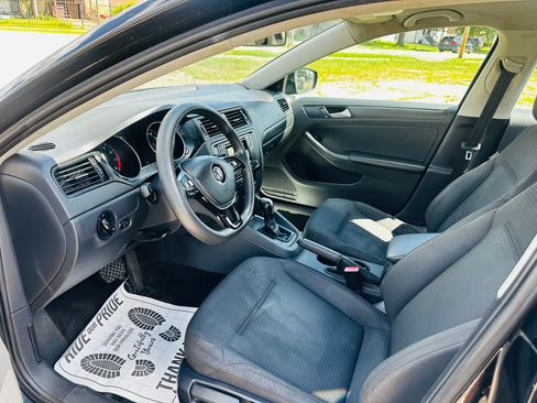 Used 2016 Volkswagen Jetta S FWD image 8