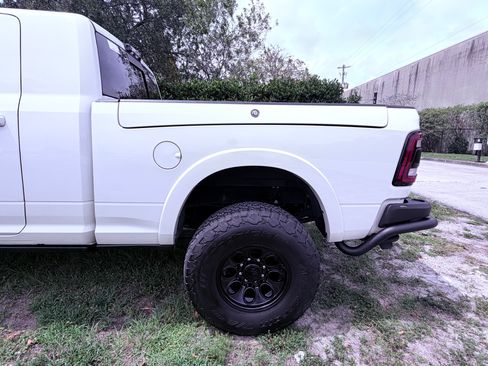 Used 2023 RAM 3500 Limited AWD/4WD image 6