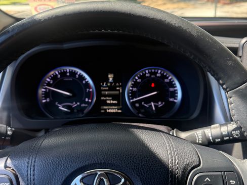 Used 2016 Toyota Highlander XLE FWD image 14