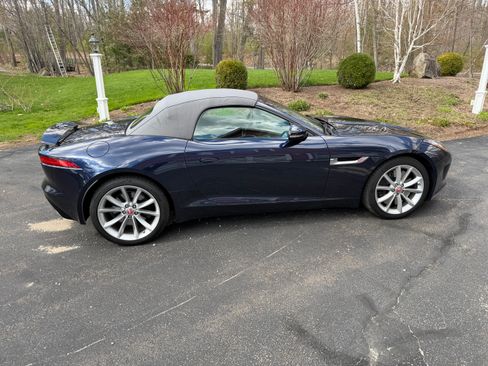 Used 2015 Jaguar F-TYPE S RWD image 8