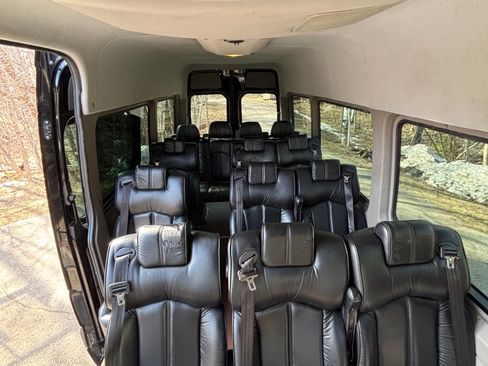 Used 2008 Dodge Sprinter 2500 image 13