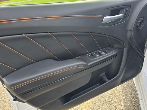Used 2023 Dodge Charger Scat Pack image 9