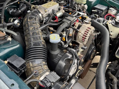 Used 1999 Ford Mustang GT image 10