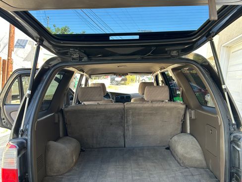 Used 1998 Toyota 4Runner SR5 AWD/4WD image 15