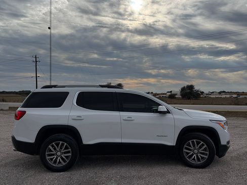 Used 2017 GMC Acadia SLE w/ Driver Alert Package I image 5