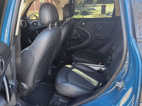 Used 2011 MINI Cooper Countryman S image 8