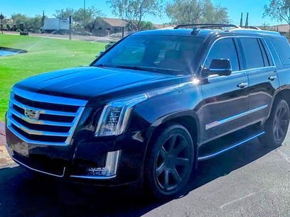 Used 2016 Cadillac Escalade Luxury