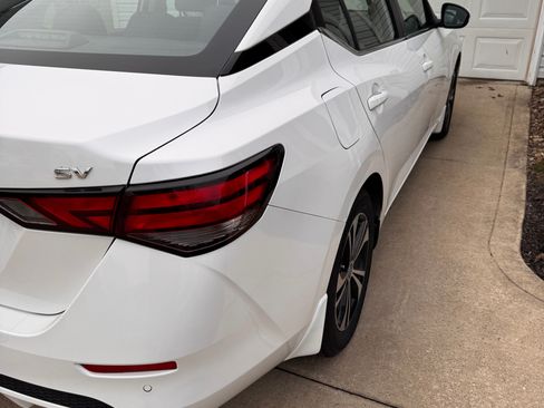 Used 2023 Nissan Sentra SV w/ All-Weather Package image 10