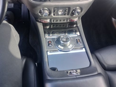 Used 2015 Rolls-Royce Ghost image 16