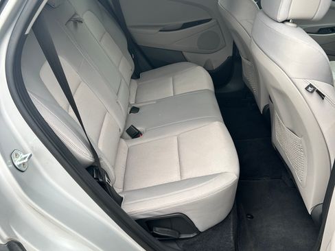 Used 2018 Hyundai Tucson Sport AWD/4WD image 16