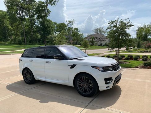 Used 2016 Land Rover Range Rover Sport HSE image 2