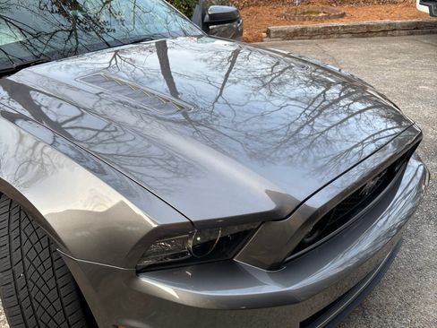 Used 2014 Ford Mustang GT Premium image 4