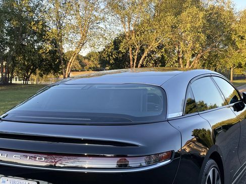 Used 2022 Lucid Air Grand Touring image 6