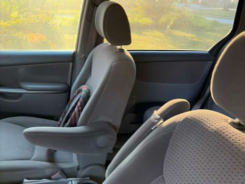 Used 2006 Toyota Sienna LE image 9