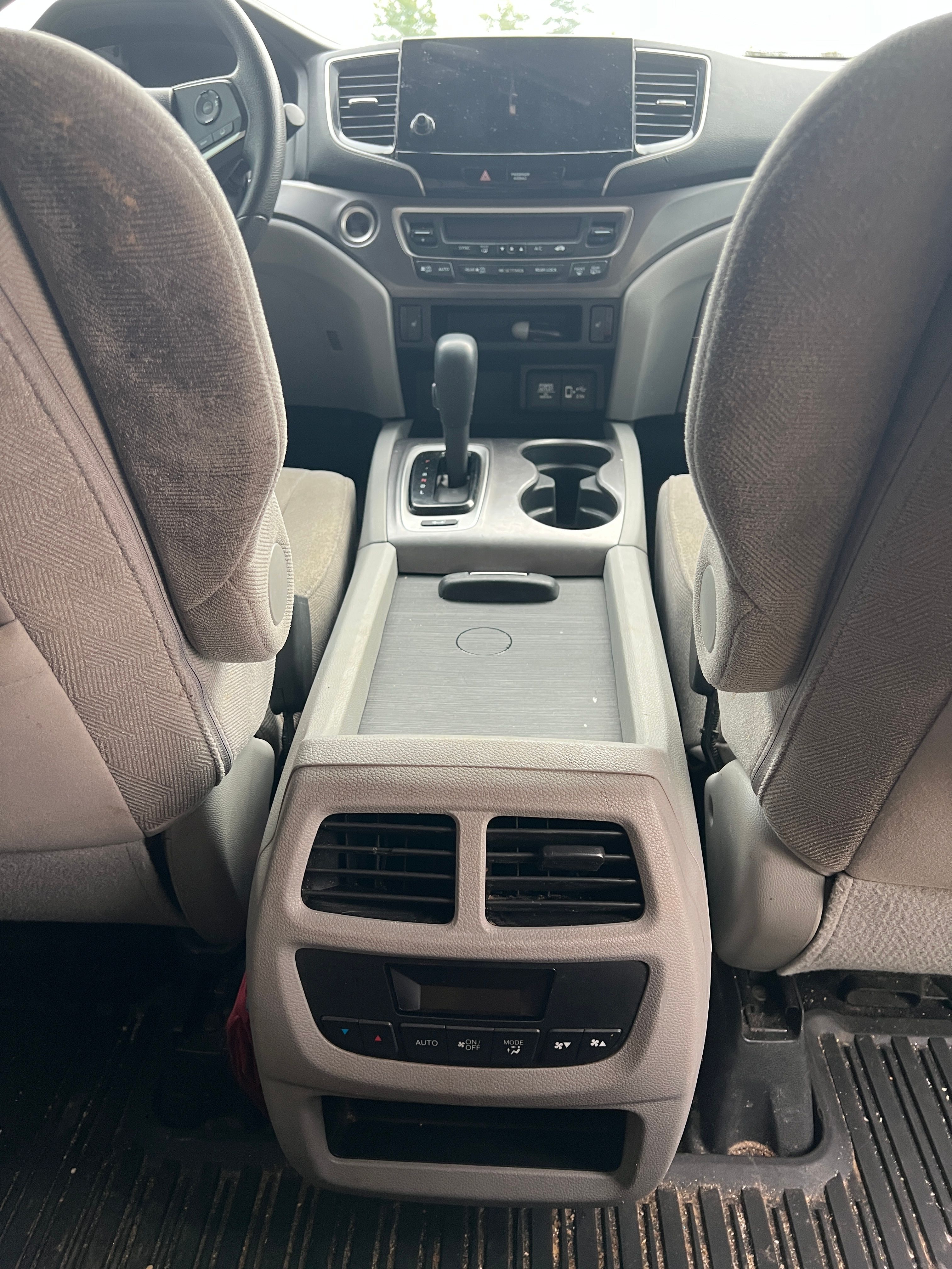 Used 2020 Honda Pilot EX image 8