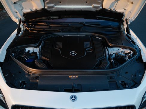 Used 2020 Mercedes-Benz S 560 Cabriolet image 16