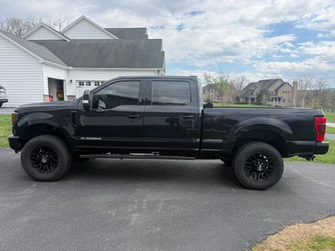 Used 2020 Ford F250 Lariat AWD/4WD image 8