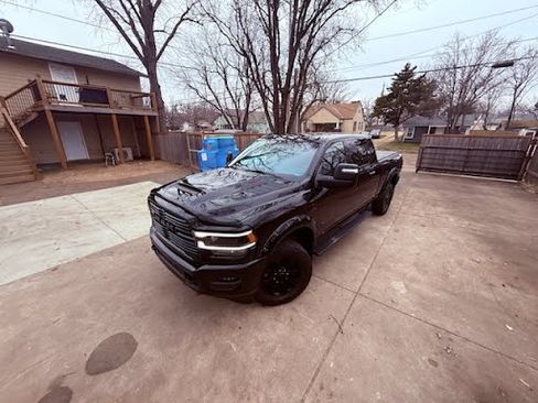 Used 2023 RAM 2500 Laramie image 1