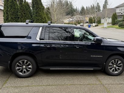 Used 2021 Chevrolet Suburban LT w/ LT Signature Package