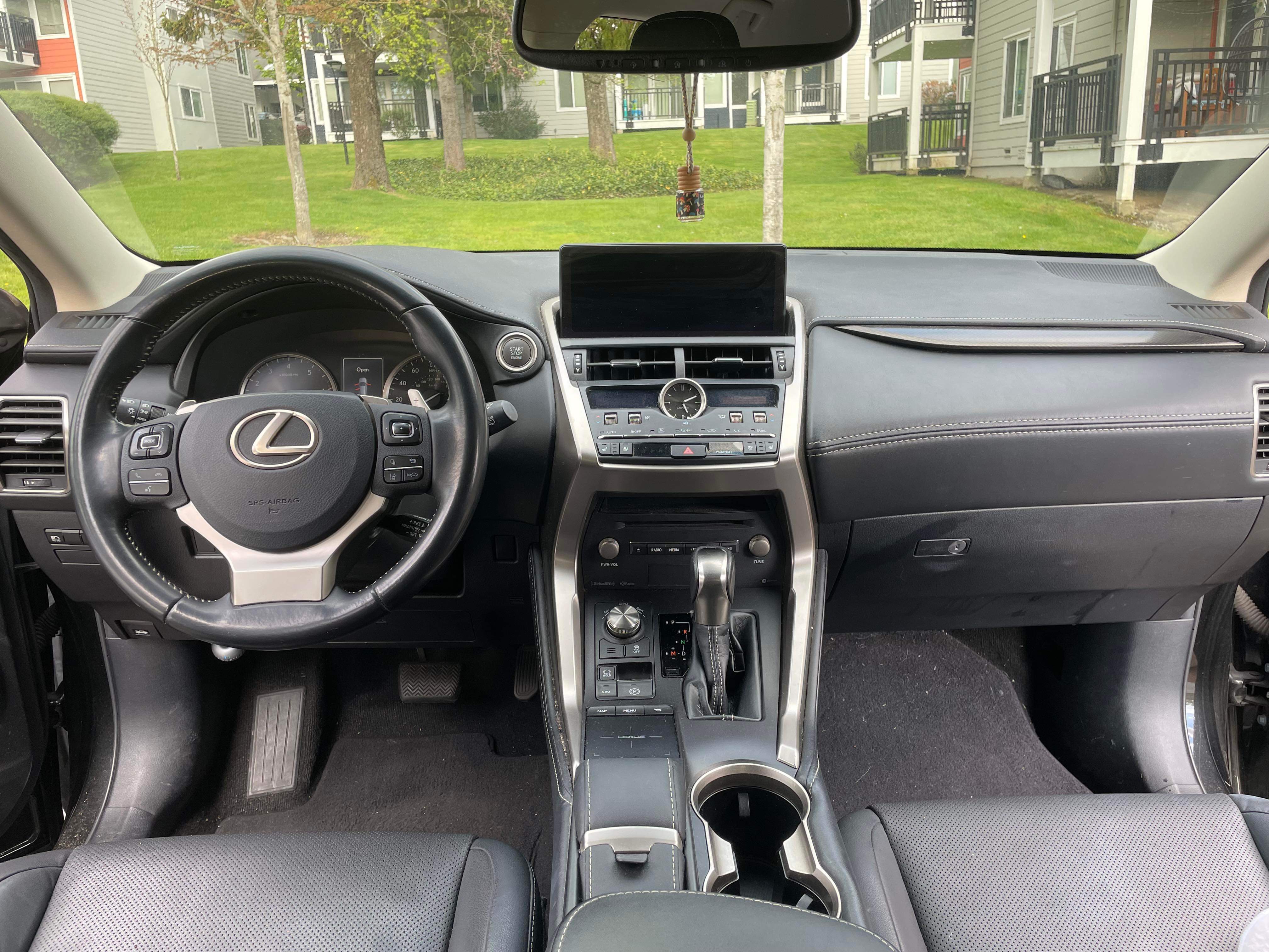 Used 2018 Lexus NX 300 FWD w/ Premium Package image 10